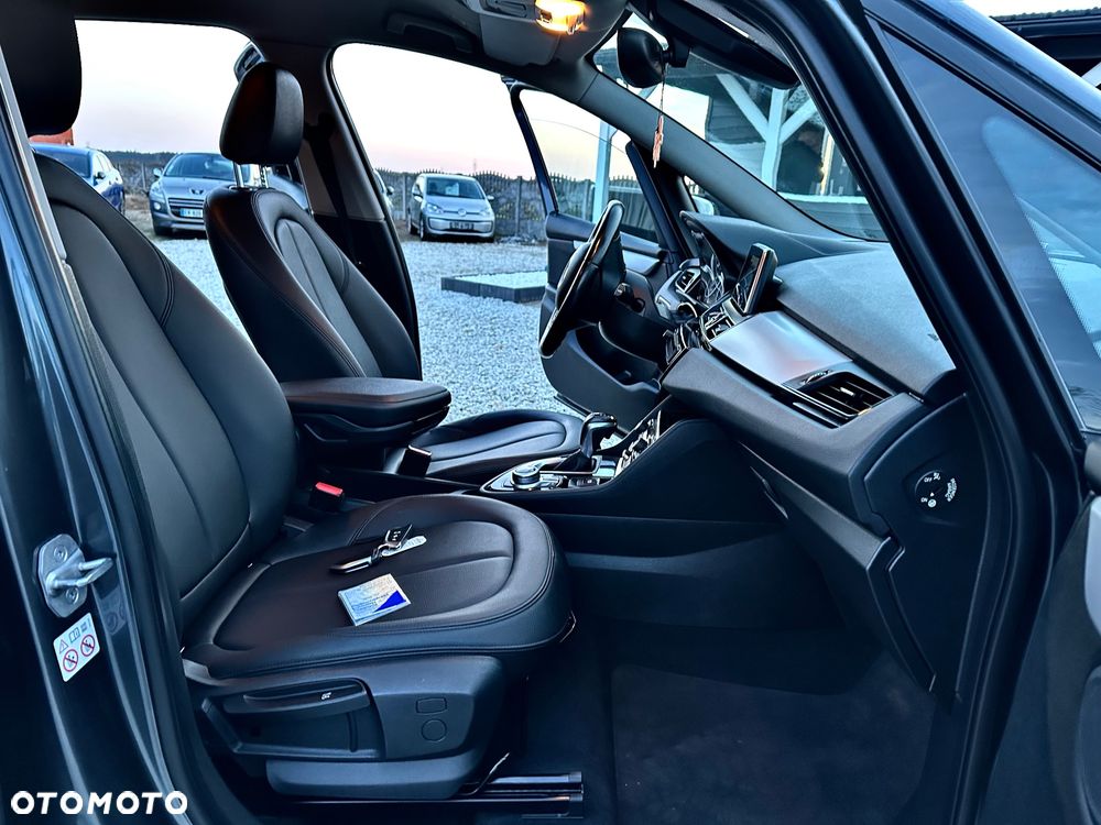 BMW Seria 2 218d Sport-Aut Advantage - 22