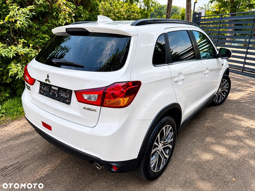 Mitsubishi ASX - 4