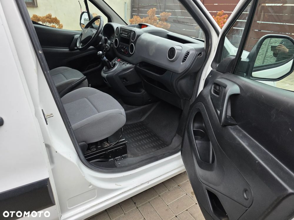 Peugeot PARTNER - 25