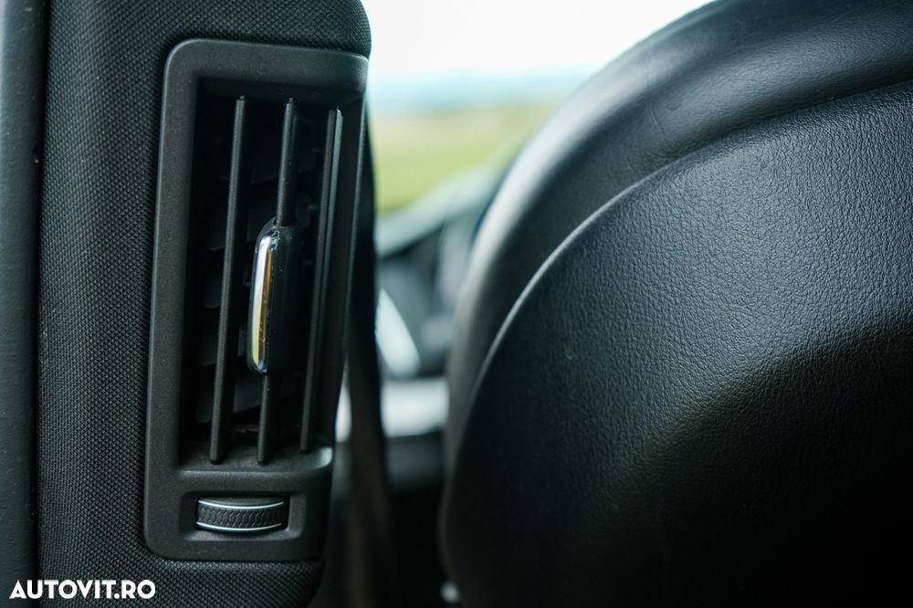 Volvo XC 90 D5 AWD Geartonic First Edition - 25