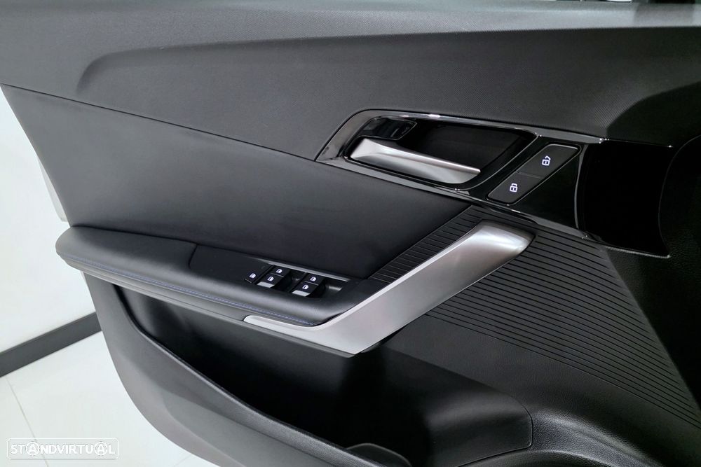 MG MG4 64 kWh Comfort - 20