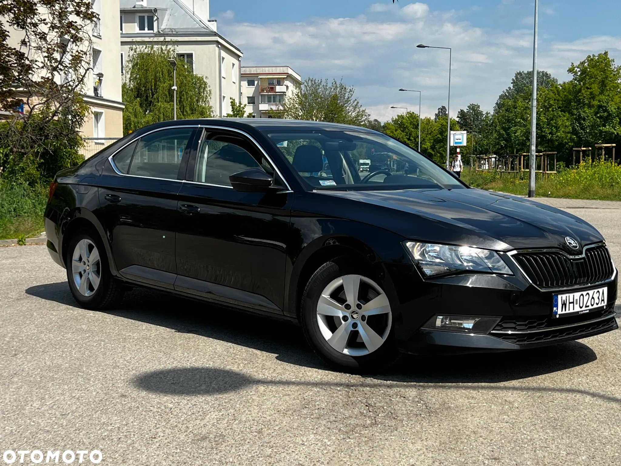 Skoda Superb 1.5 TSI ACT DSG Ambition - 3