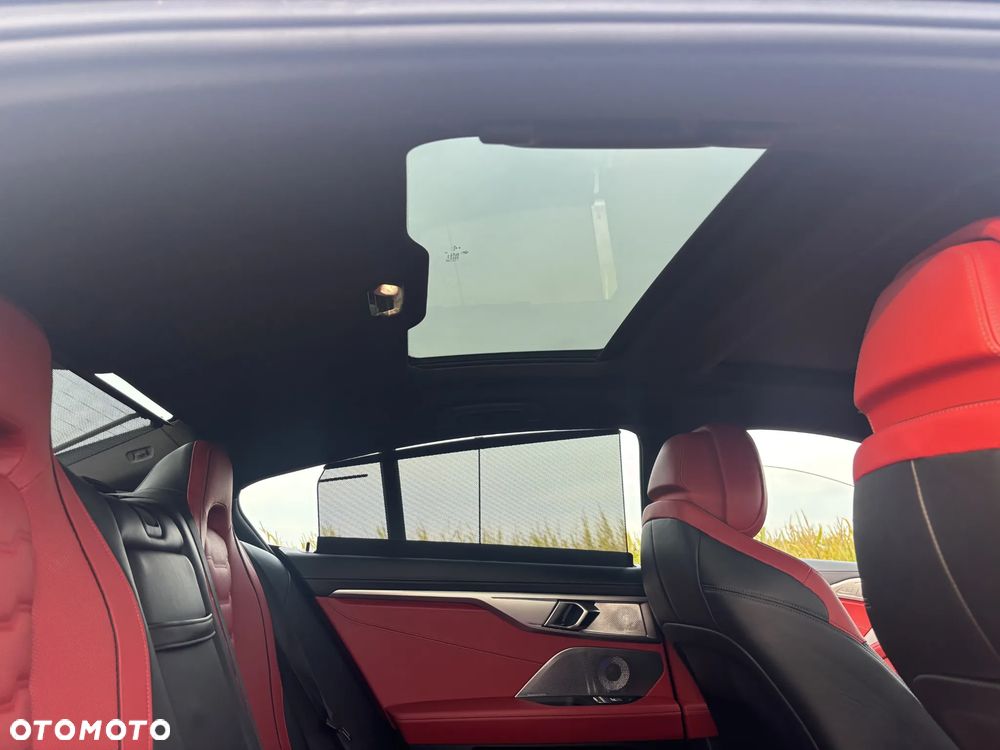 BMW Seria 8 M850i xDrive - 28