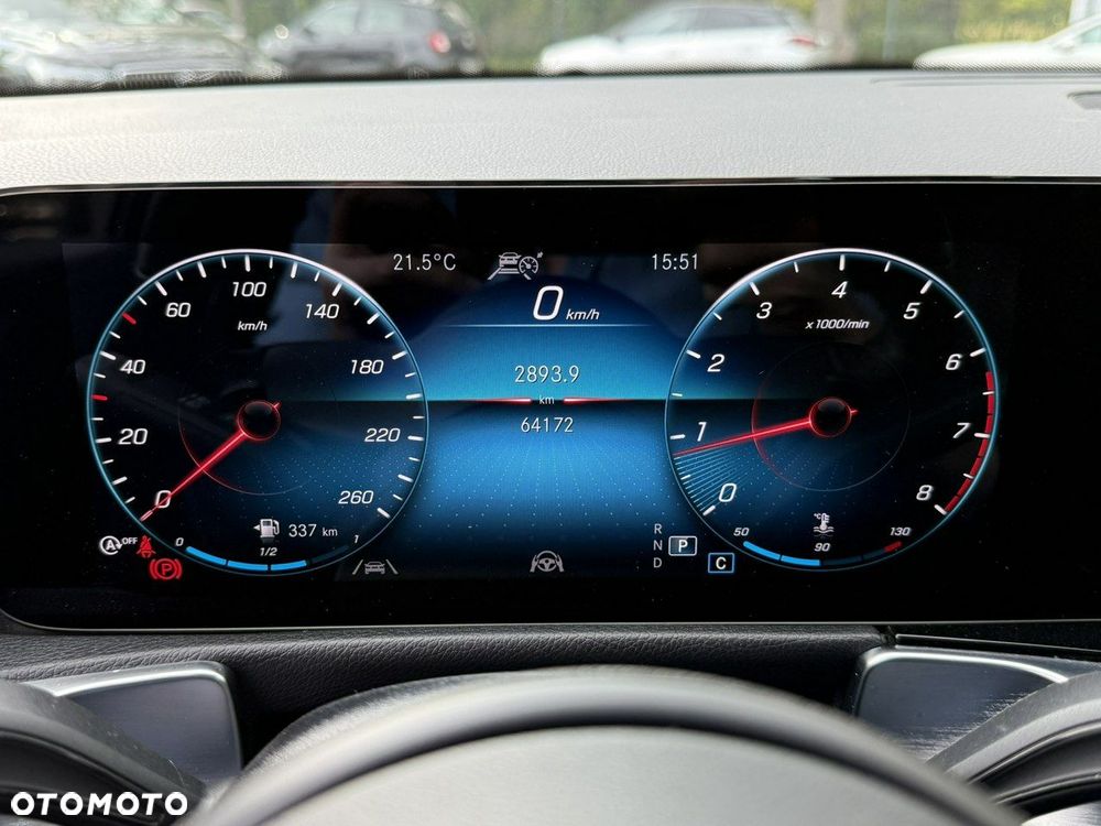 Mercedes-Benz GLB 200 7G-DCT - 28