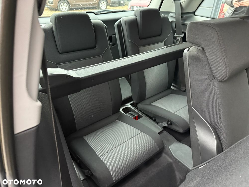 Opel Zafira 1.8 Cosmo - 28