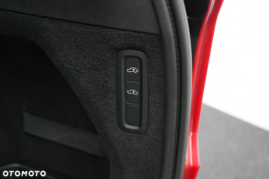 Volvo XC 90 D5 AWD Inscription 7os - 25