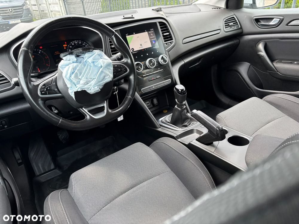Renault Megane 1.5 Blue dCi Zen - 14