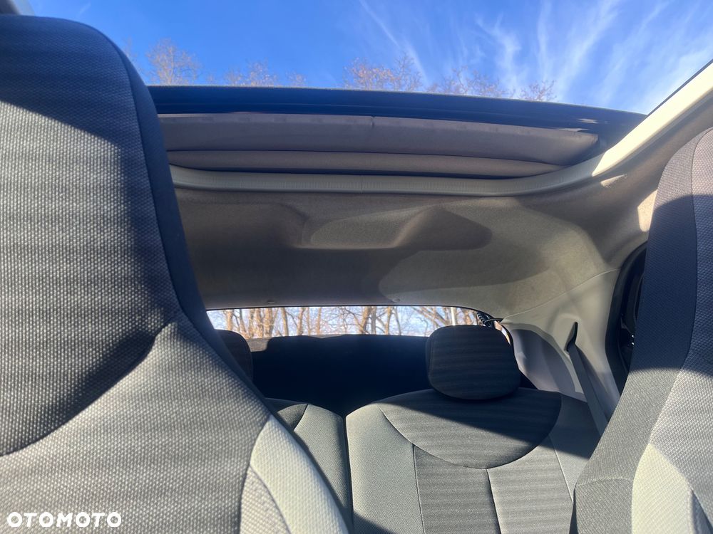Toyota Aygo x-clusiv - 22