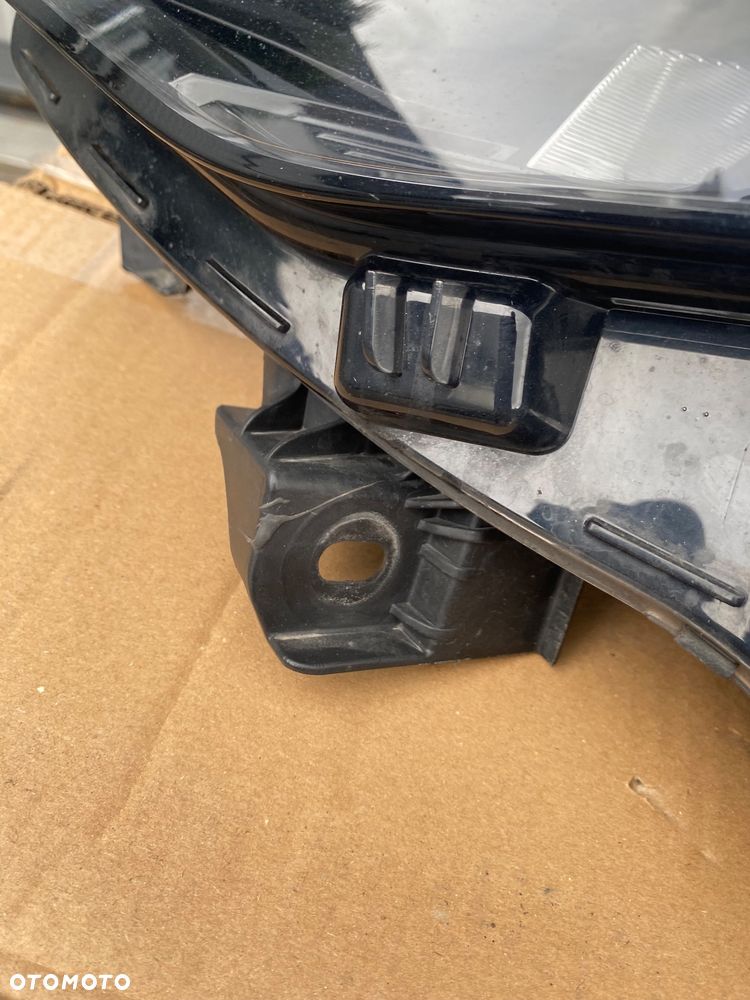RENAULT CLIO 5 V ORYGINALNE LAMPY REFLEKTORY PRZEDNIE FULL LED LEDOWE LEDOWA LAMPA PRZEDNIA LEWA PRAWA LEWY PRAWY PRZÓD REFLEKTOR PRZEDNI LEWY PRAWY 260607647R 260104922R KOMPLET LAMP PRZEDNICH - 24