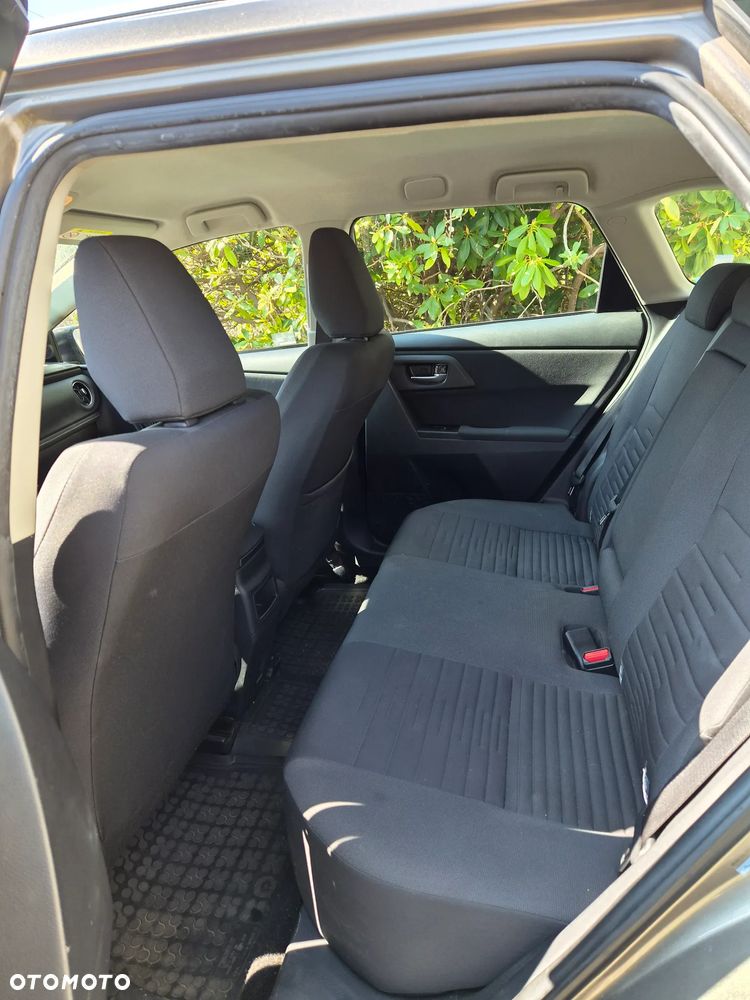 Toyota Auris 1.6 Premium - 7