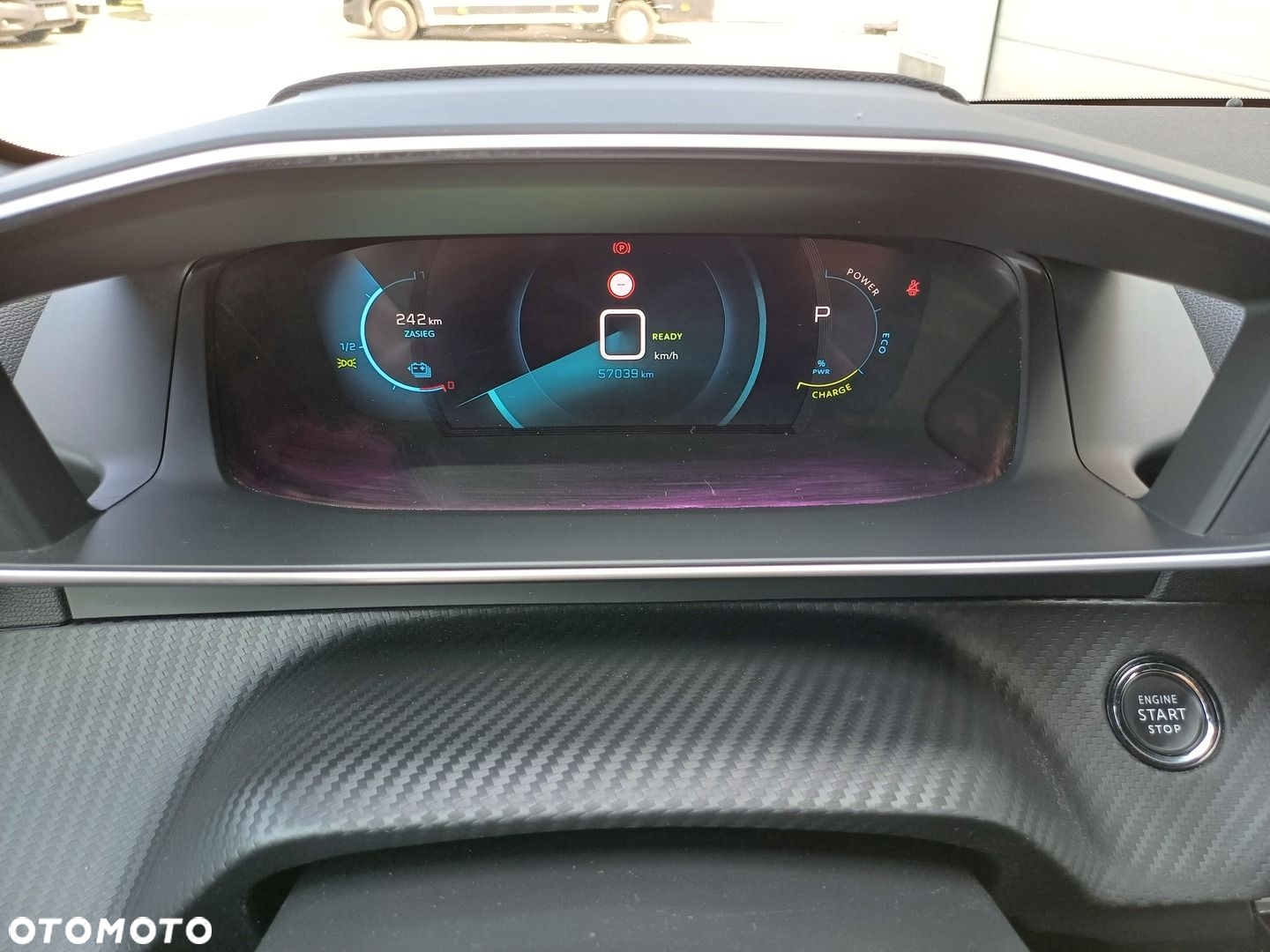 Peugeot 208 e-208 GT - 34