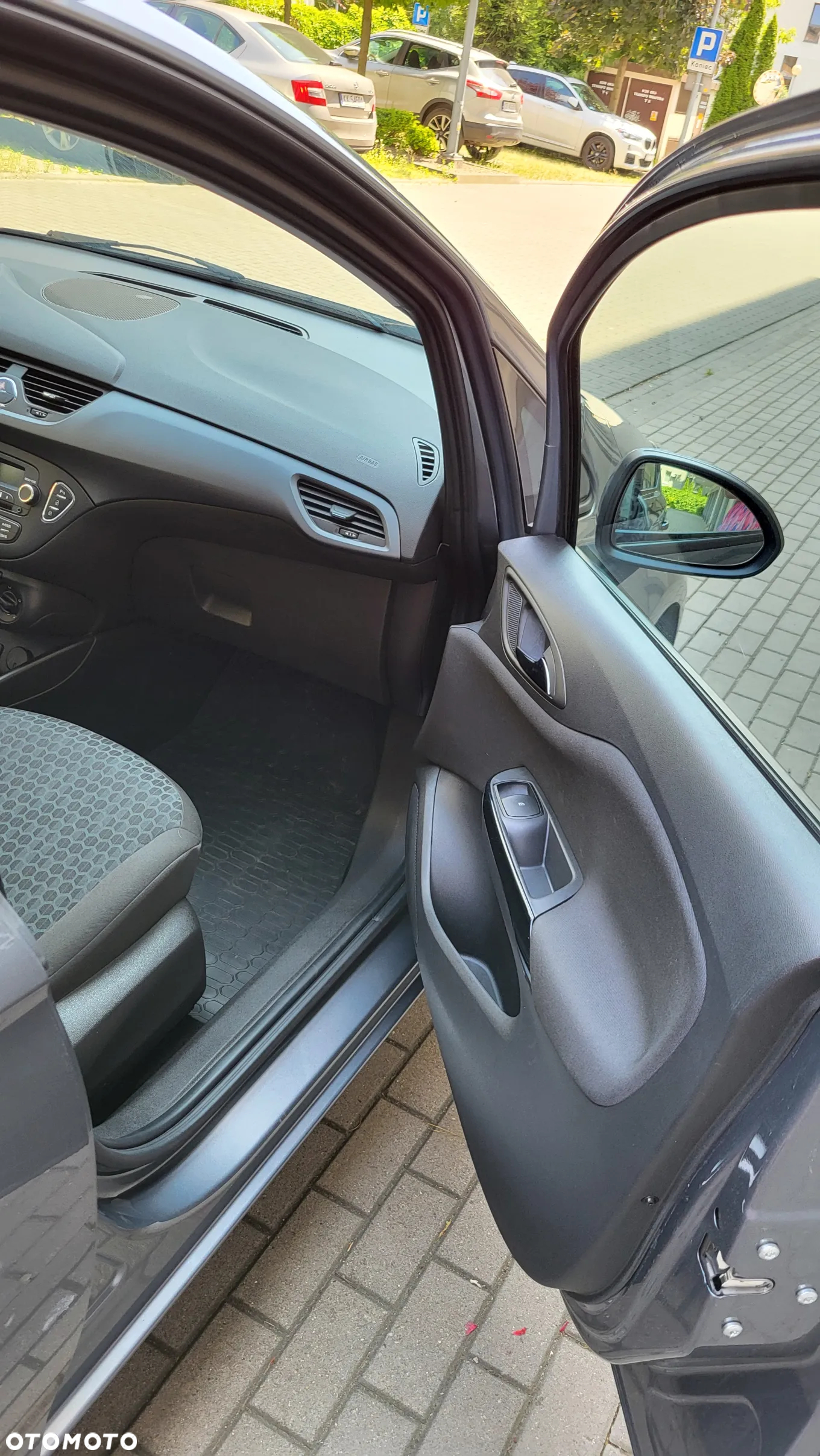 Opel Corsa 1.4 Enjoy - 18