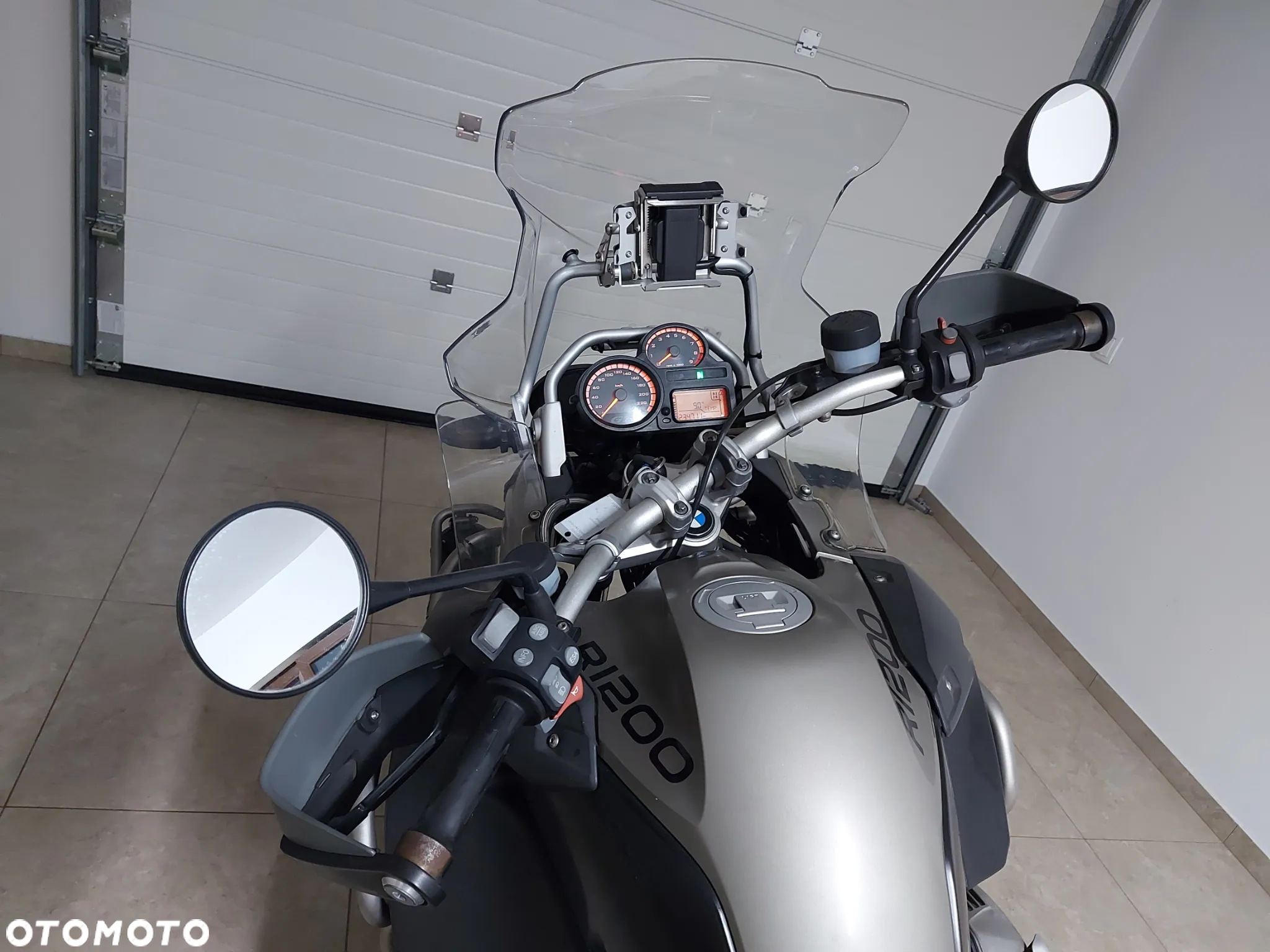 BMW Adventure - 8