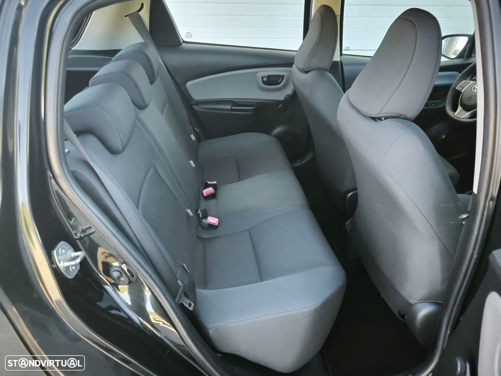 Toyota Yaris 1.4 D-4D ACtive+AC - 31