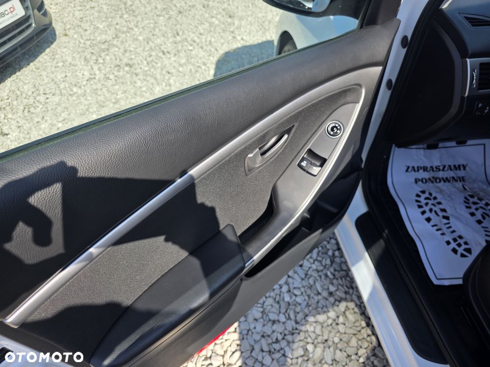 Hyundai i30 1.4 Advantage - 11