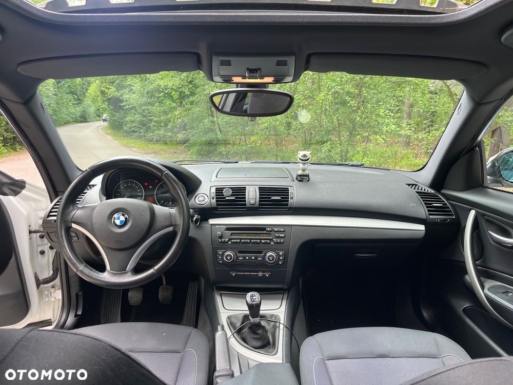BMW Seria 1 118d DPF Edition Sport - 10