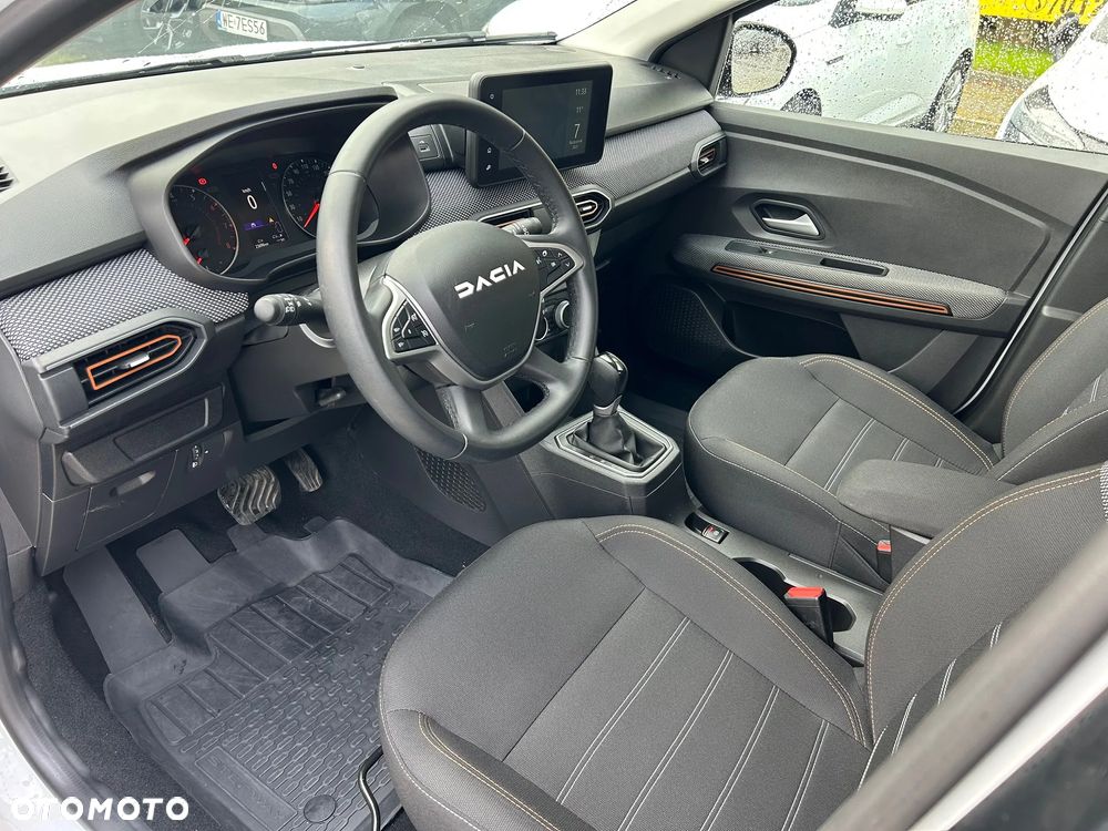 Dacia Sandero Stepway 1.0 TCe Expression CVT - 9