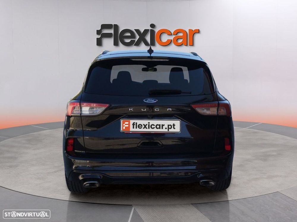 Ford Kuga 1.5 TDCi EcoBlue ST-Line — fotografia 6