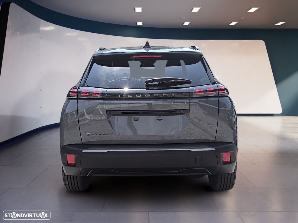 Peugeot e-2008 - 7