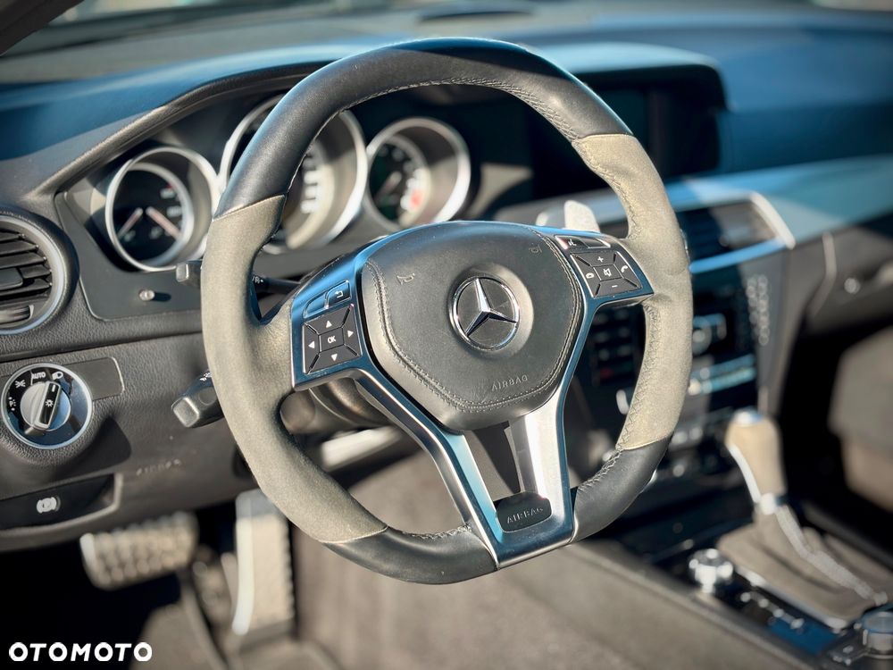 Mercedes-Benz Klasa C - 12