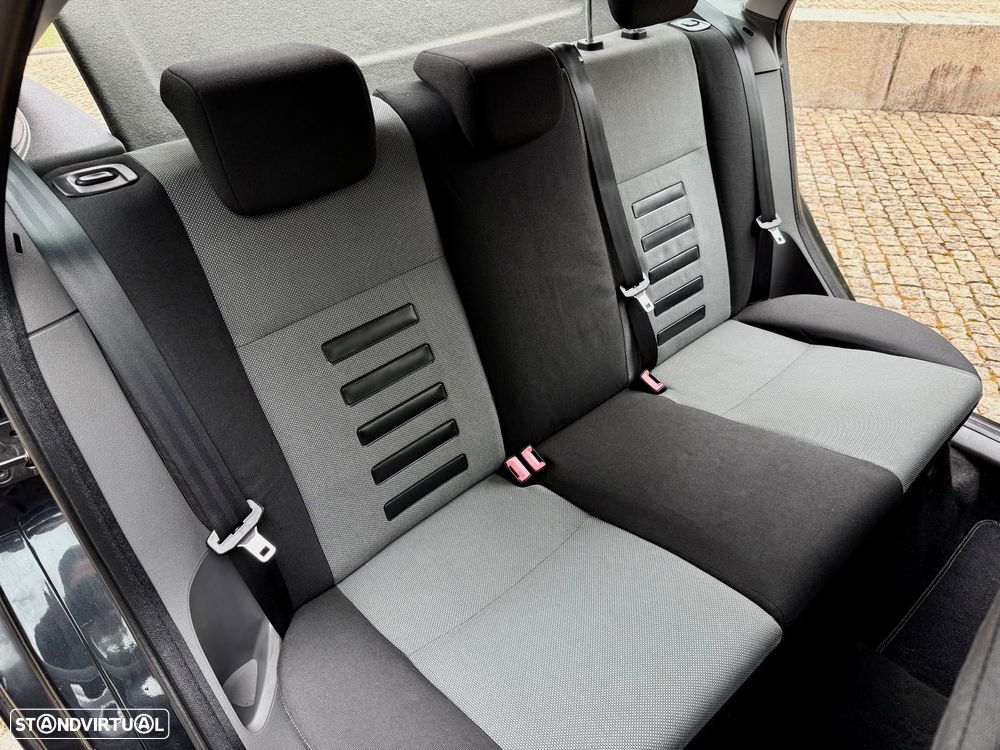 Ford Focus 1.6 TDCi Titanium - 6