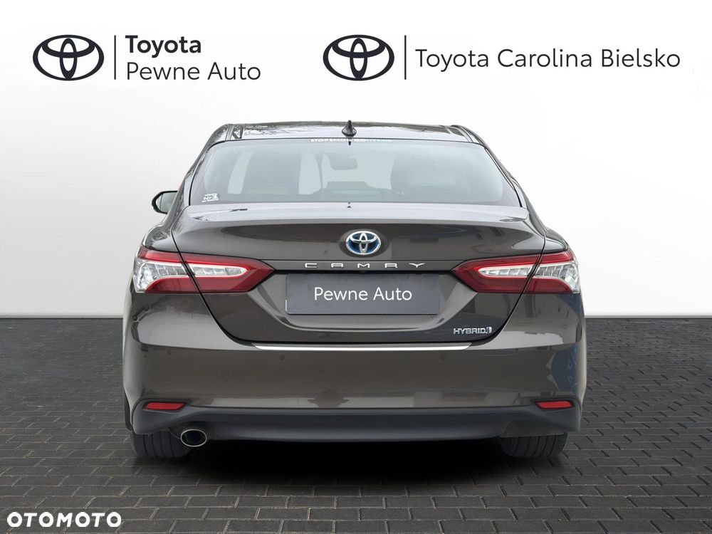 Toyota Camry 2.5 Hybrid Executive CVT - 4