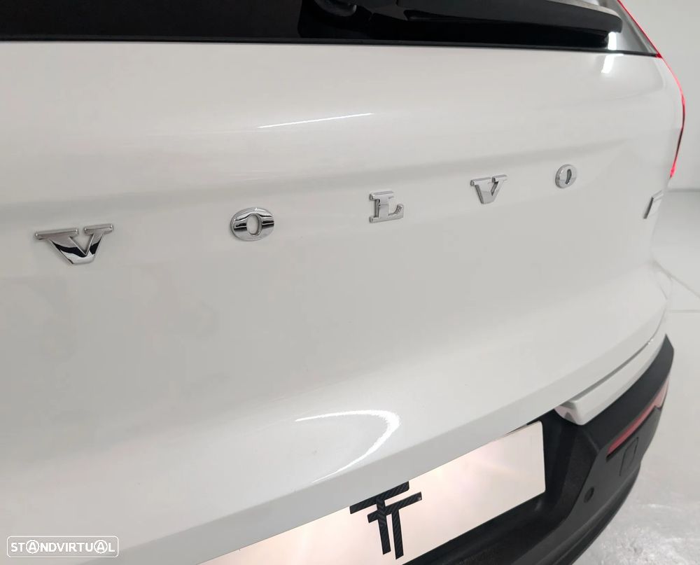 Volvo XC 40 Recharge Core - 18