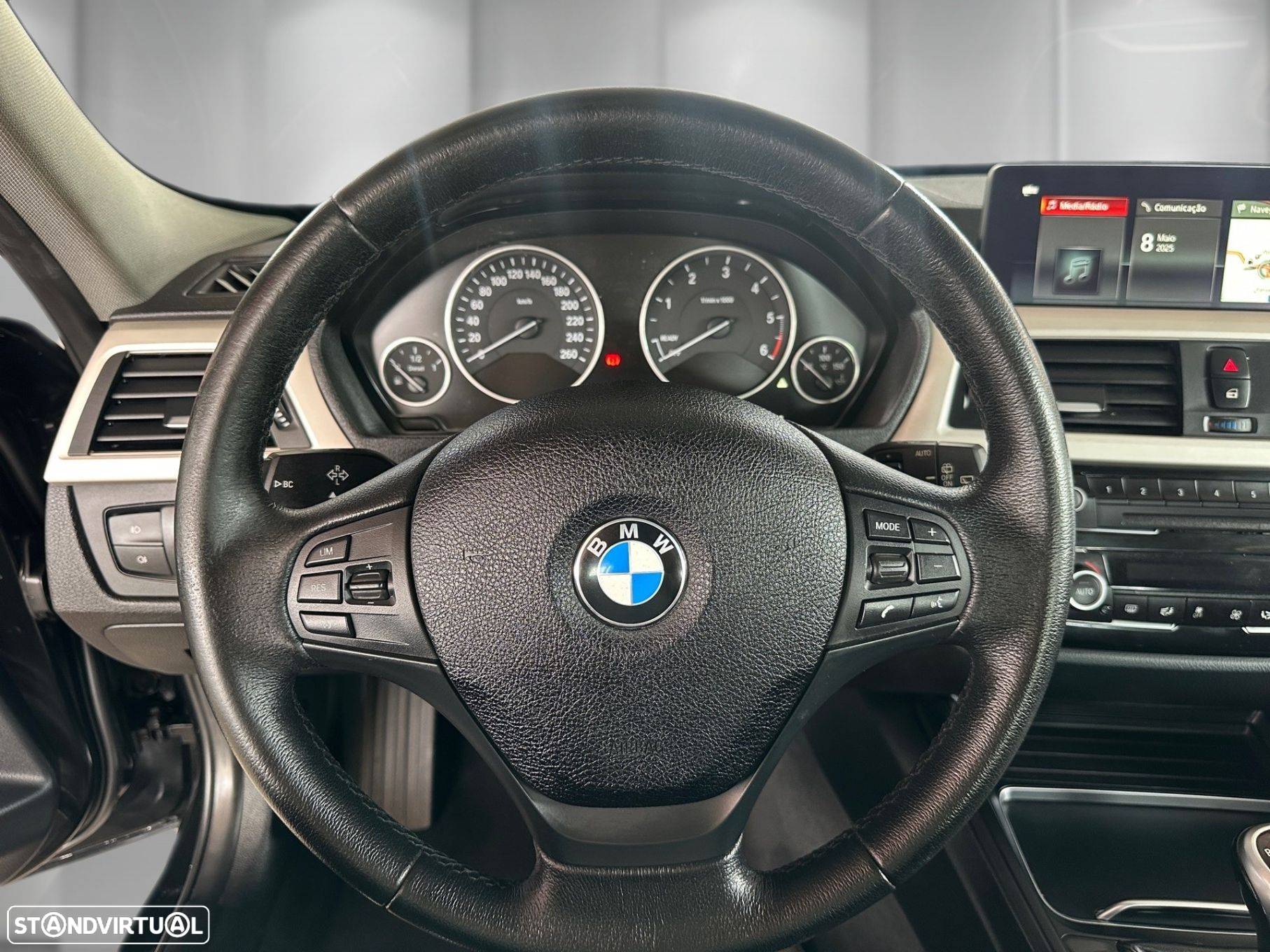 BMW 320 d Touring Advantage - 6