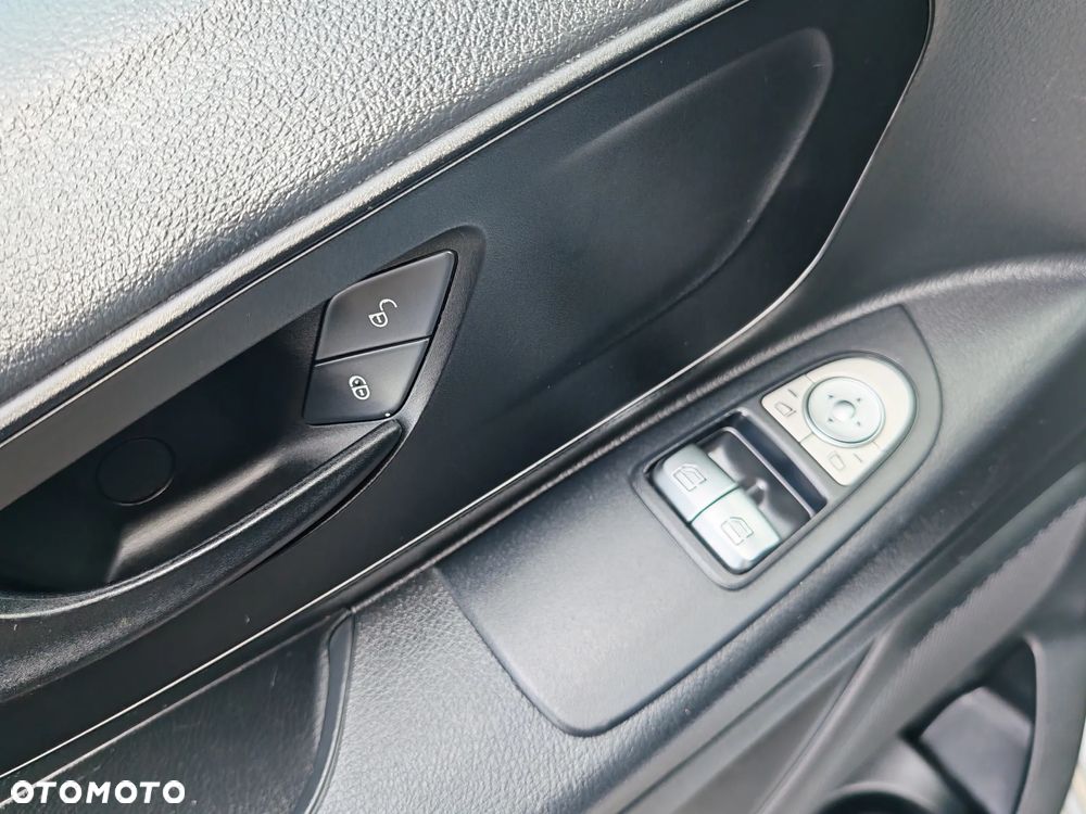 Mercedes-Benz vito - 26