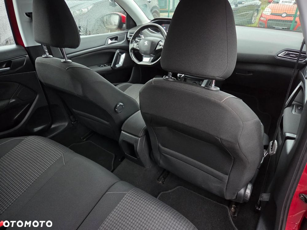 Peugeot 308 BlueHDi 130 Active Pack - 8