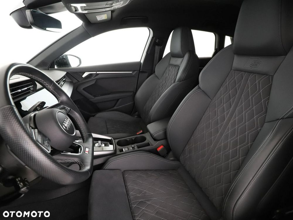 Audi A3 Sportback 45 TFSIe S tronic S line - 15