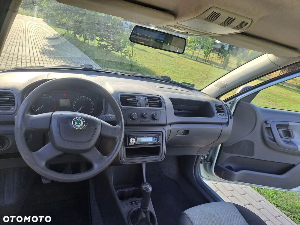 Skoda Fabia 1.2 HTP Classic - 9