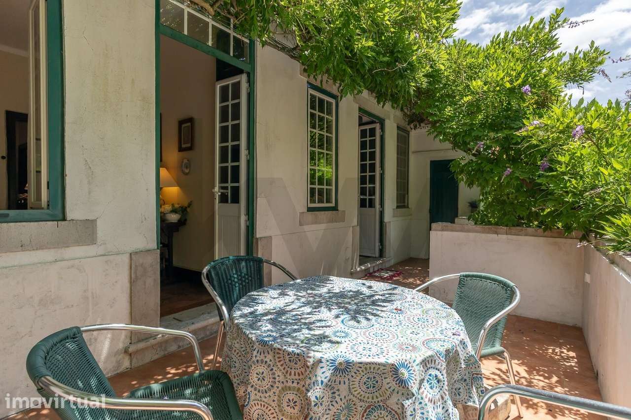 Moradia de Charme com Jardim, Piscina e Vista Vinhas - Um Oásis Românt - Grande imagem: 3/60