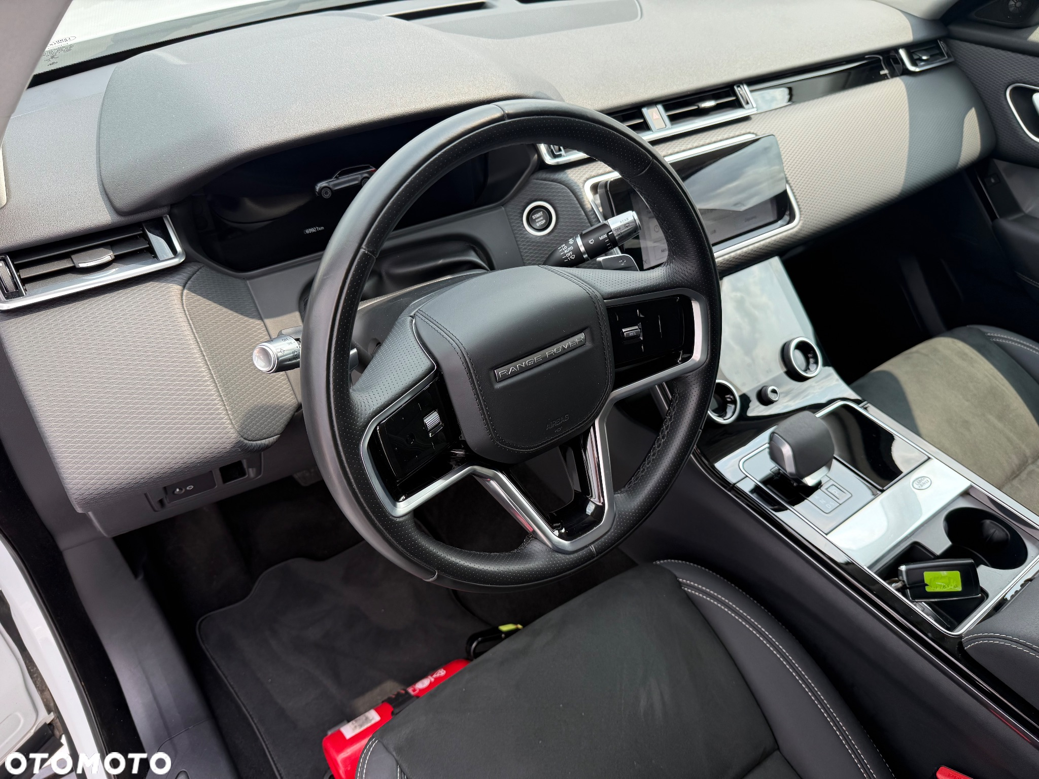 Land Rover Range Rover Velar 2.0 D200 mHEV - 15