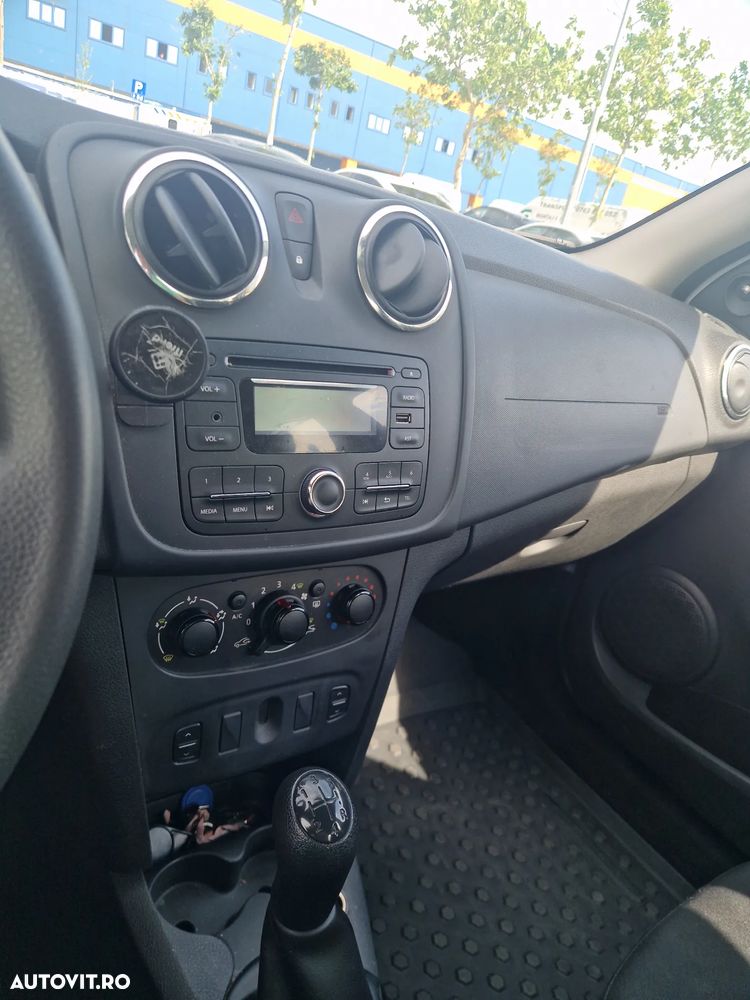 Dacia Logan 1.2 Ambiance - 13