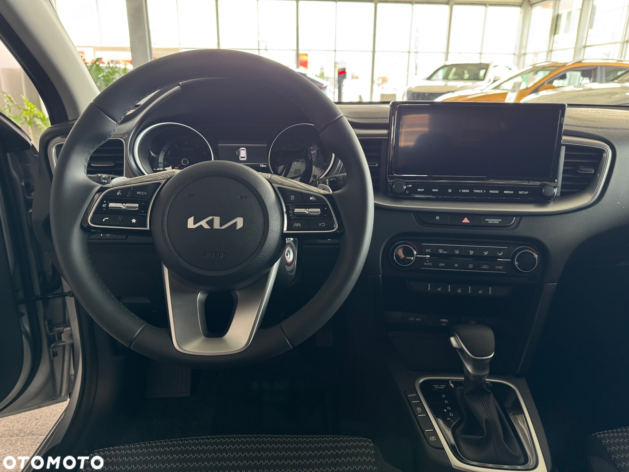 Kia Ceed 1.5 T-GDI M DCT - 11