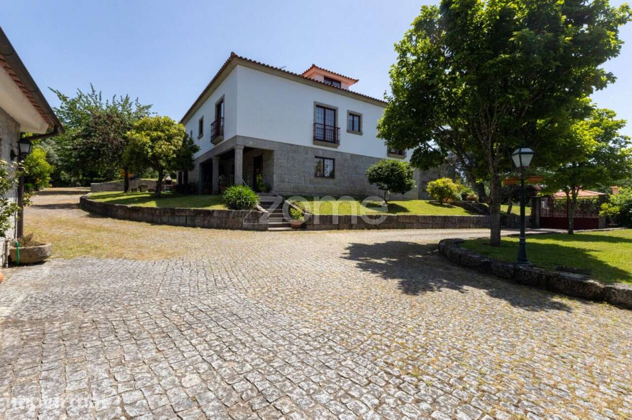 Quinta Absolutamente Única com Residência de Charme em 3 ha vedados - Grande imagem: 4/60