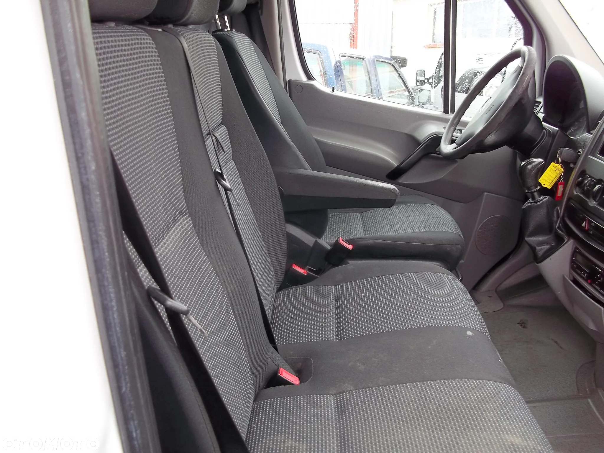 Mercedes-Benz sprinter - 3