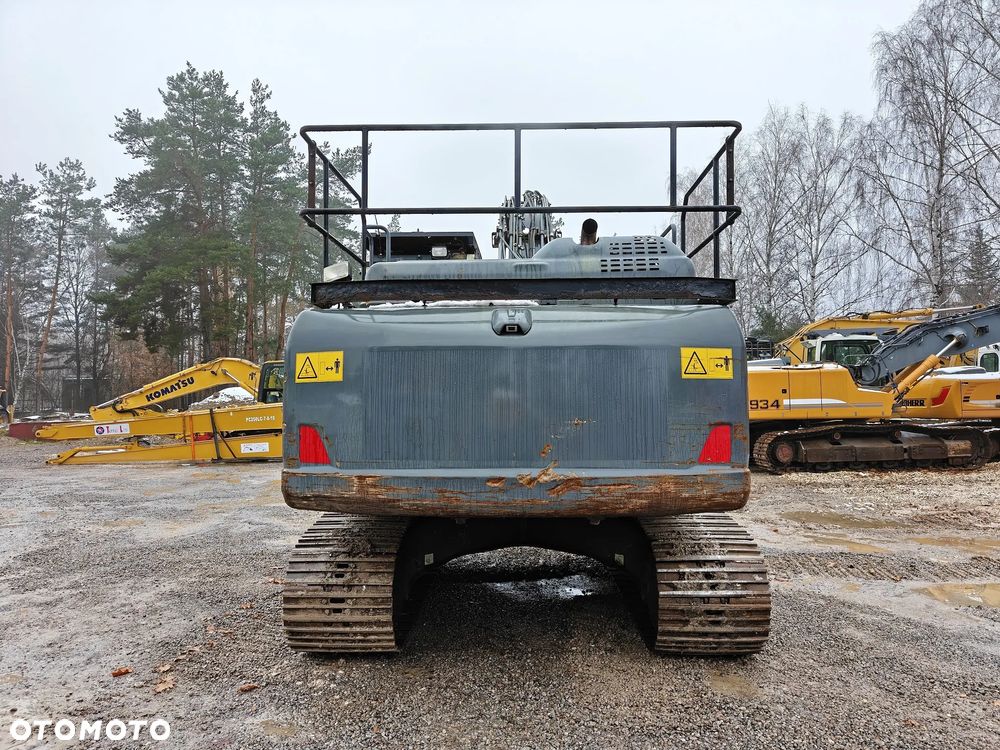 Komatsu PC210LC-11 - 4