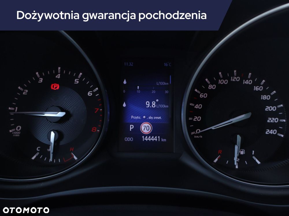 Toyota Avensis - 13