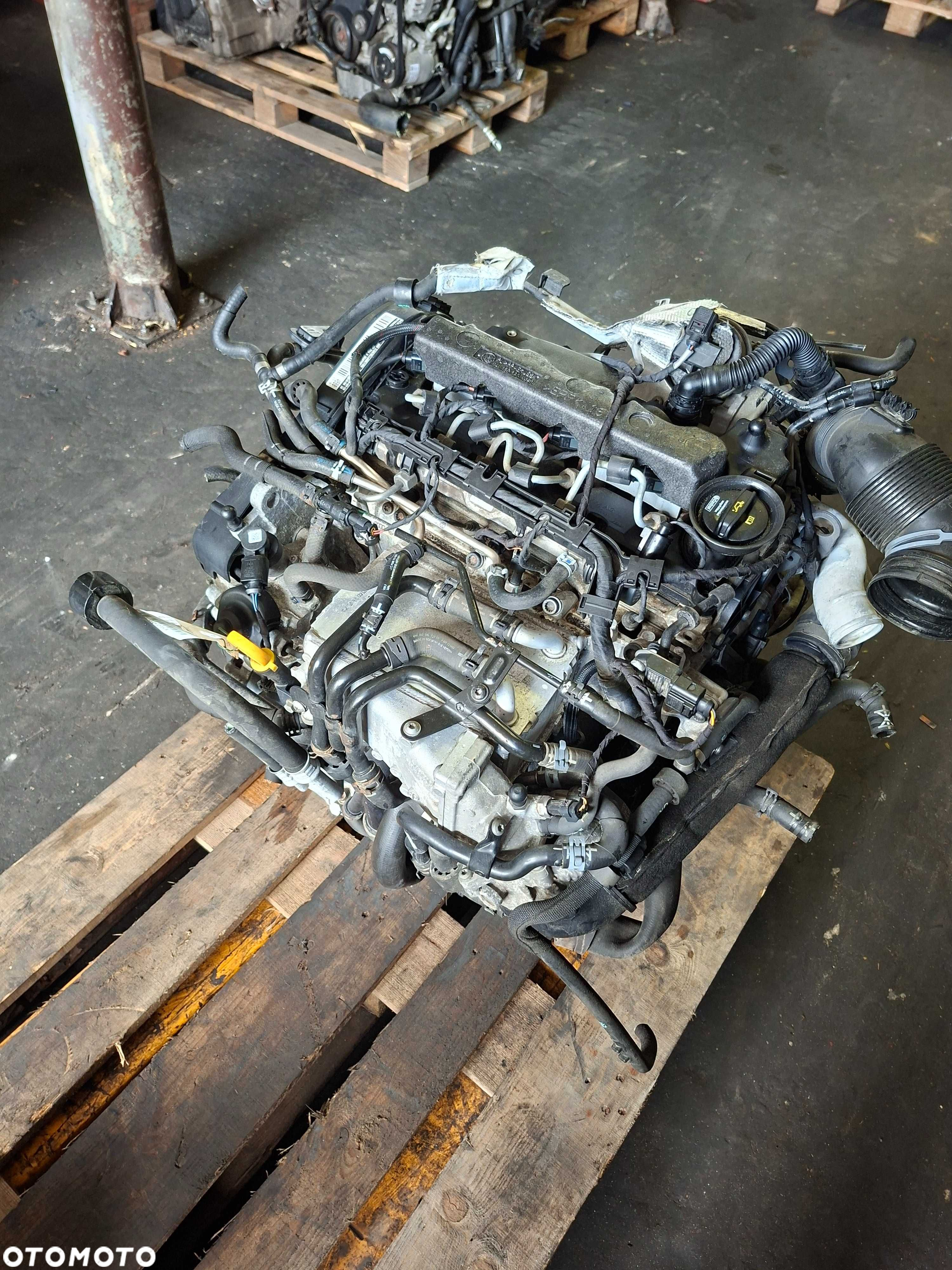 Silnik 2.0 TDI CRB Vw Volkswagen Golf Passat Caddy kompletny - 2