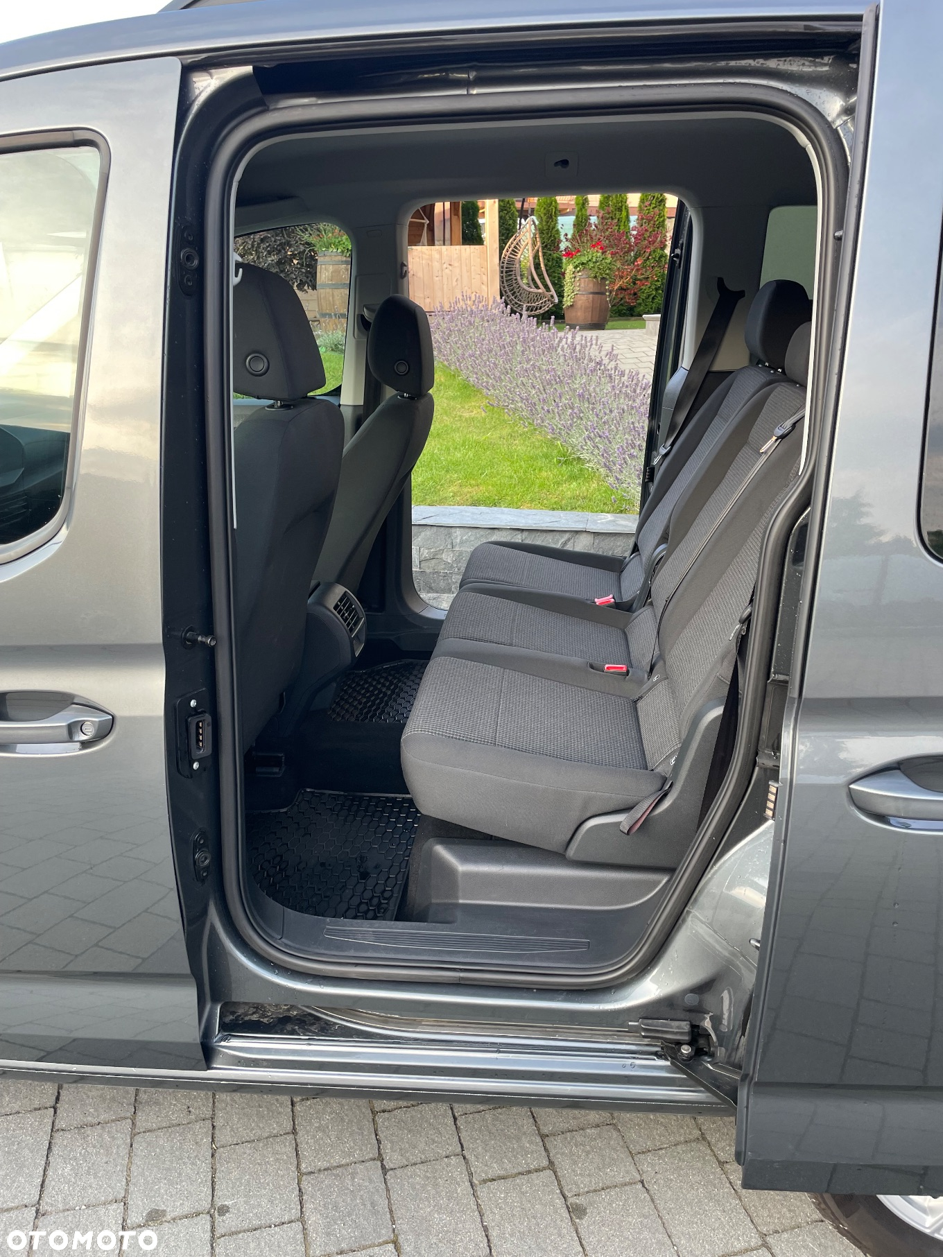 Volkswagen Caddy 1.5 TSI Life DSG - 17
