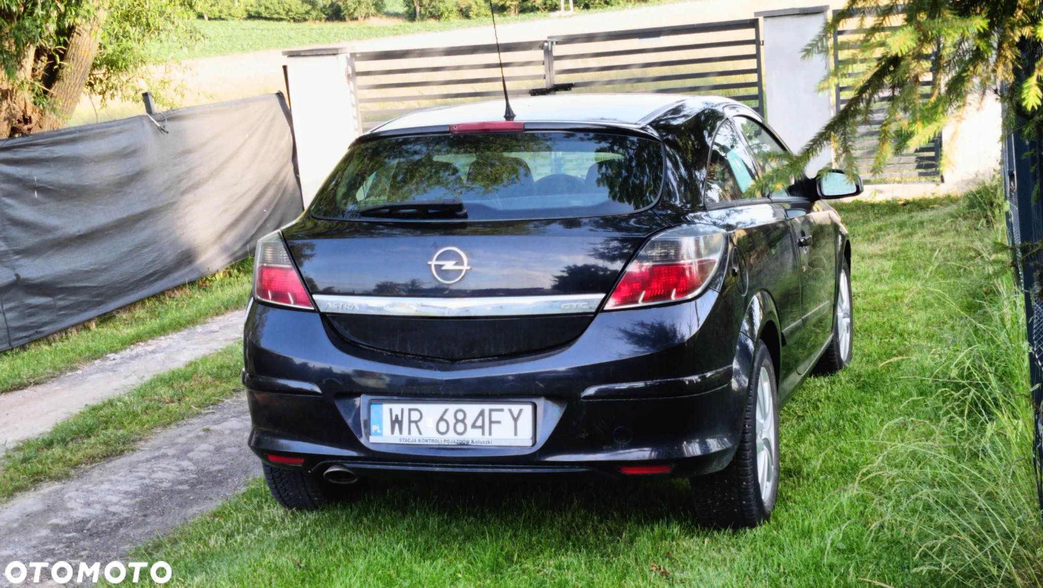 Opel Astra GTC 1.8 Sport - 6