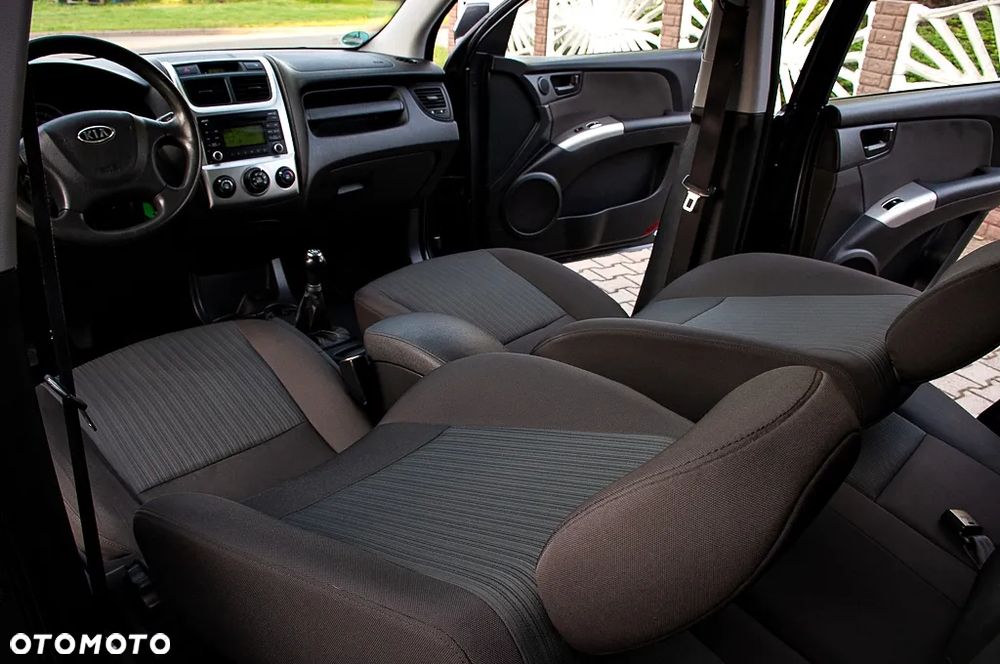 Kia Sportage 2.0 Freedom - 34