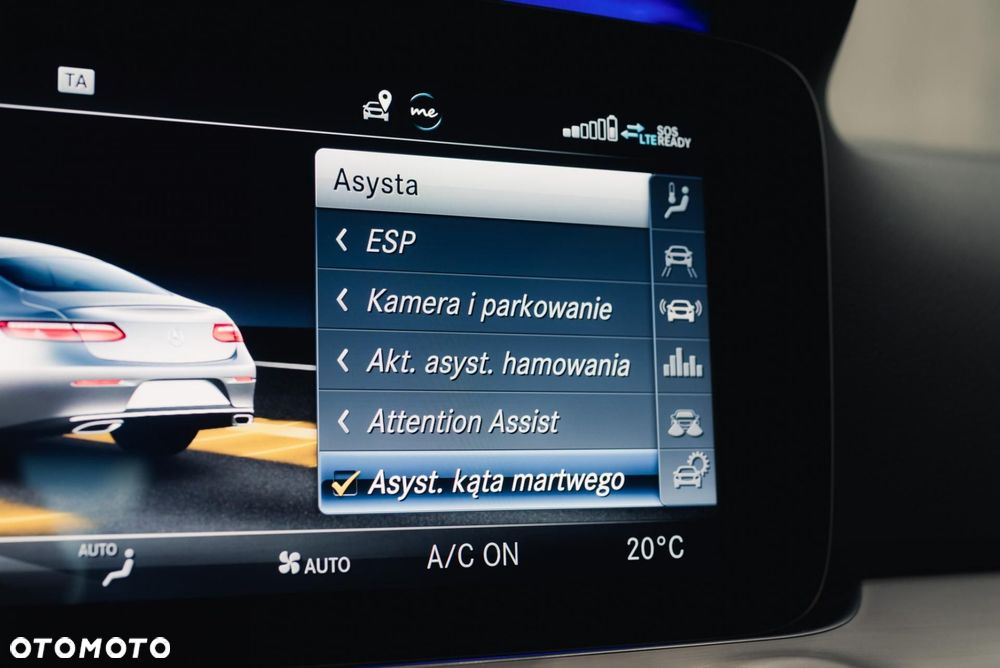 Mercedes-Benz Klasa E 200 4-Matic 9G-TRONIC - 23