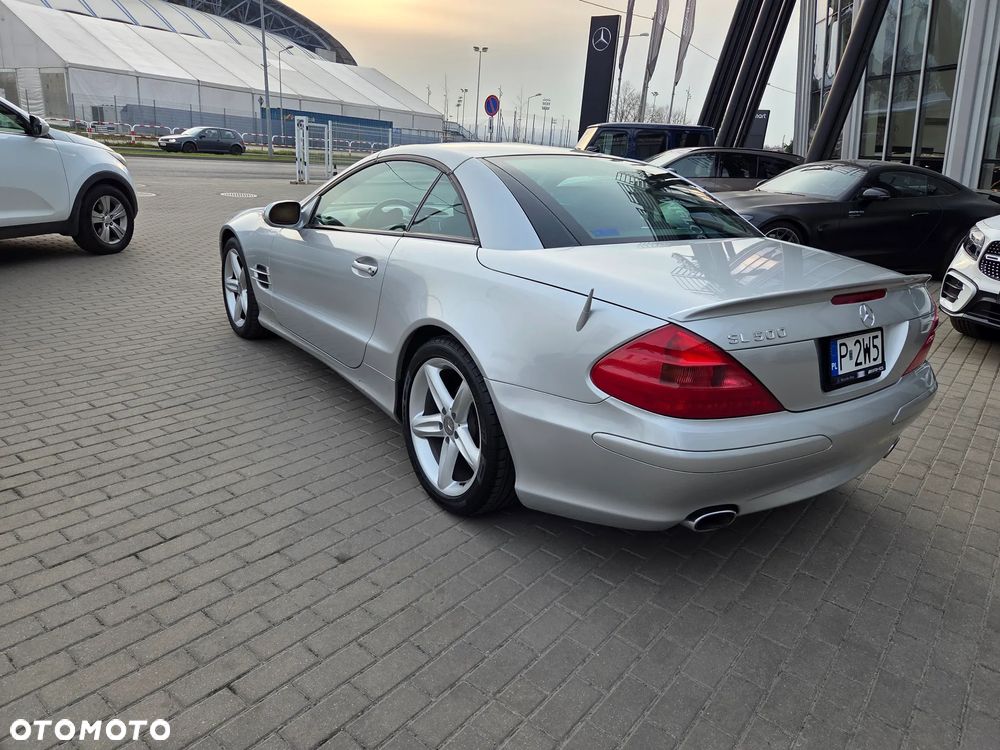 Mercedes-Benz SL - 17