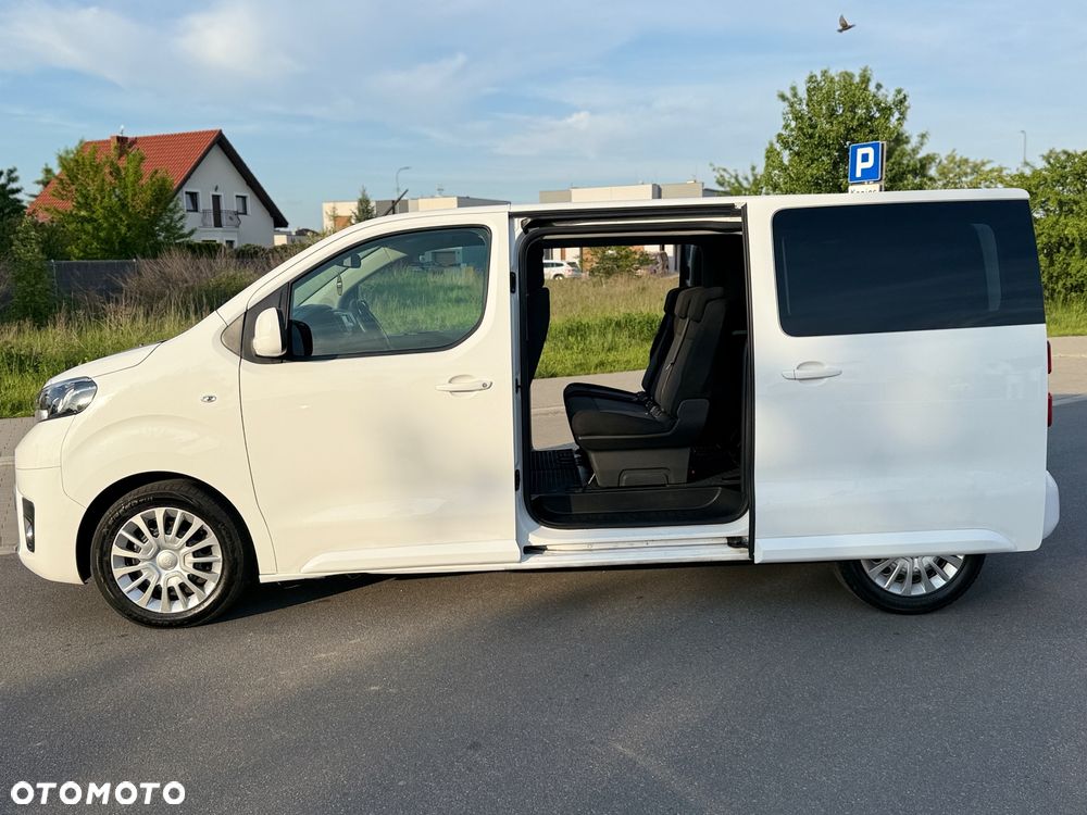 Toyota Proace Verso 1,5-l-D-4D L1 (8-Si.) Family - 8