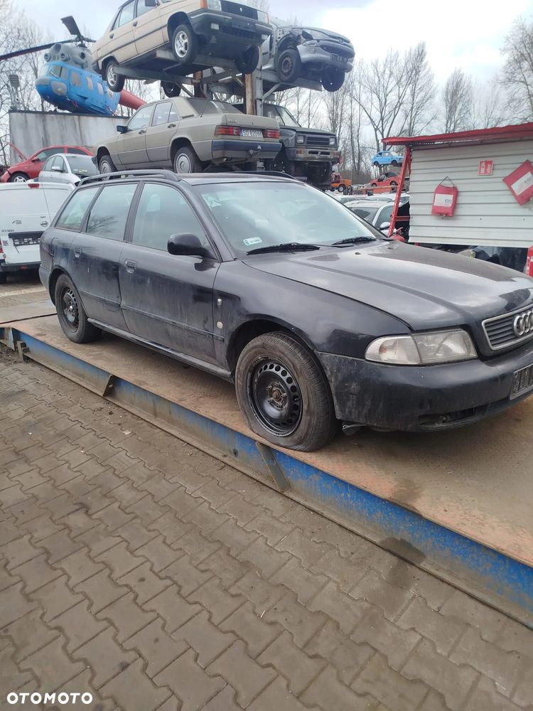 Audi A4 B5 na części. - 3