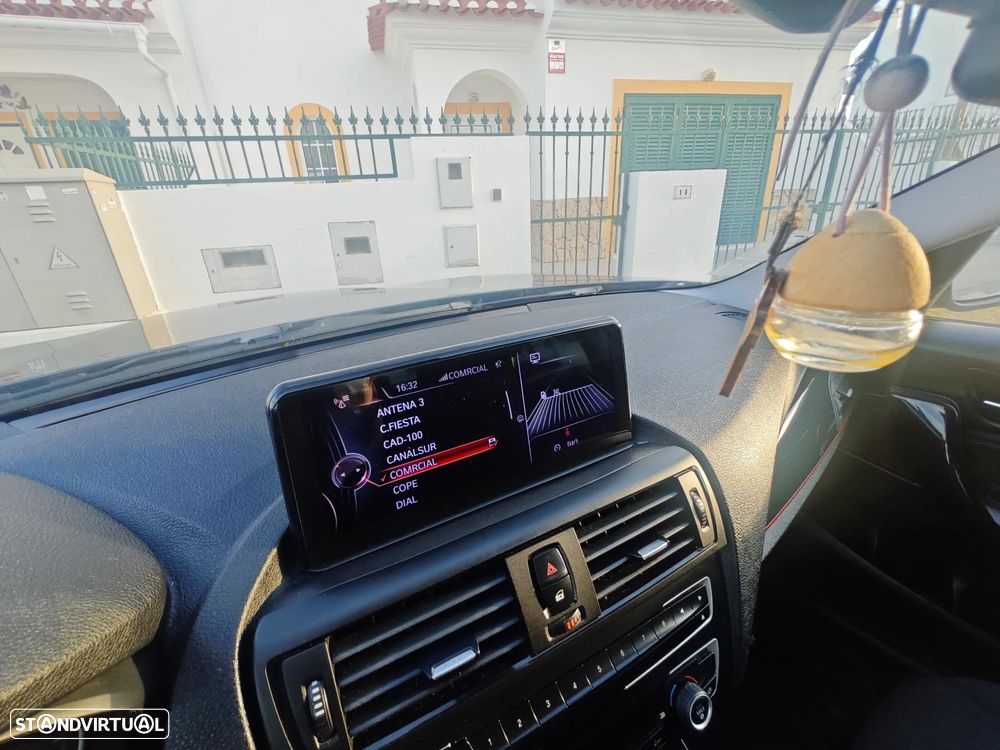 BMW 120 d Sport Line - 8