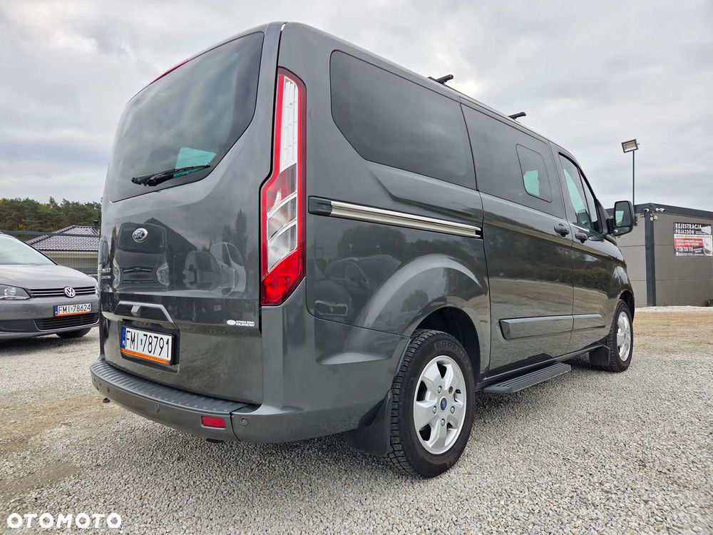 Ford Tourneo Custom 2.0 TDCi L1 Titanium - 11